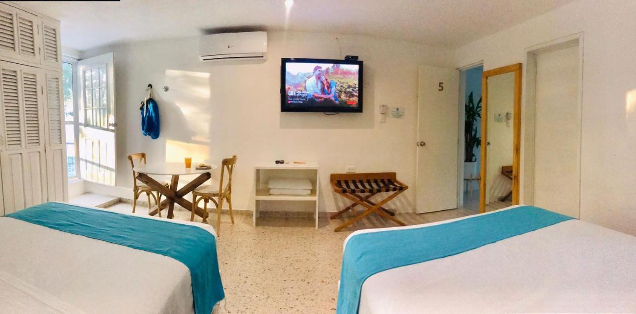 Hotel Downtown Mérida Esterno foto